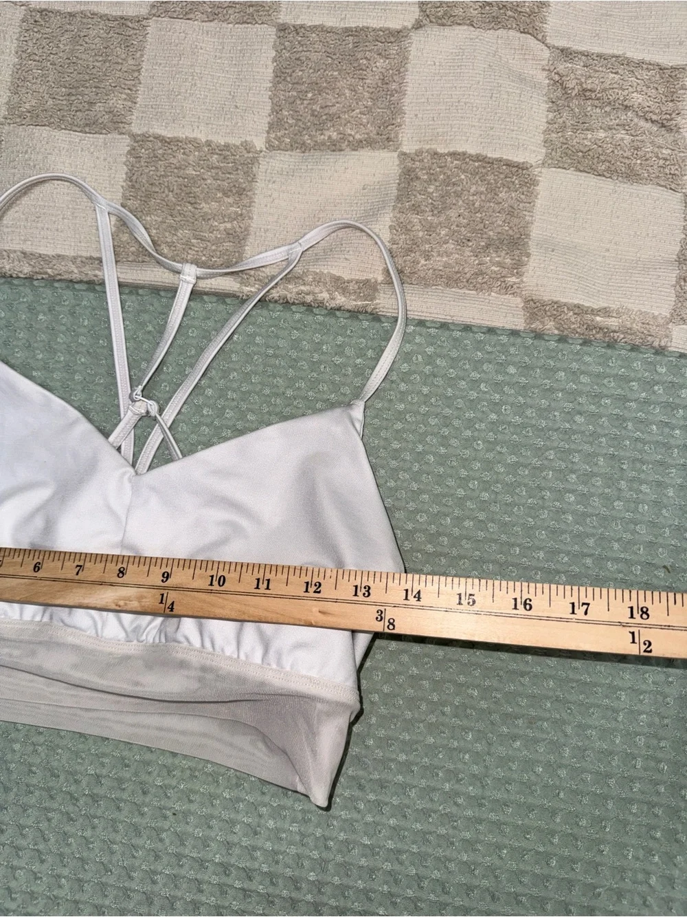 Alo Yoga Lavish sports bra size L